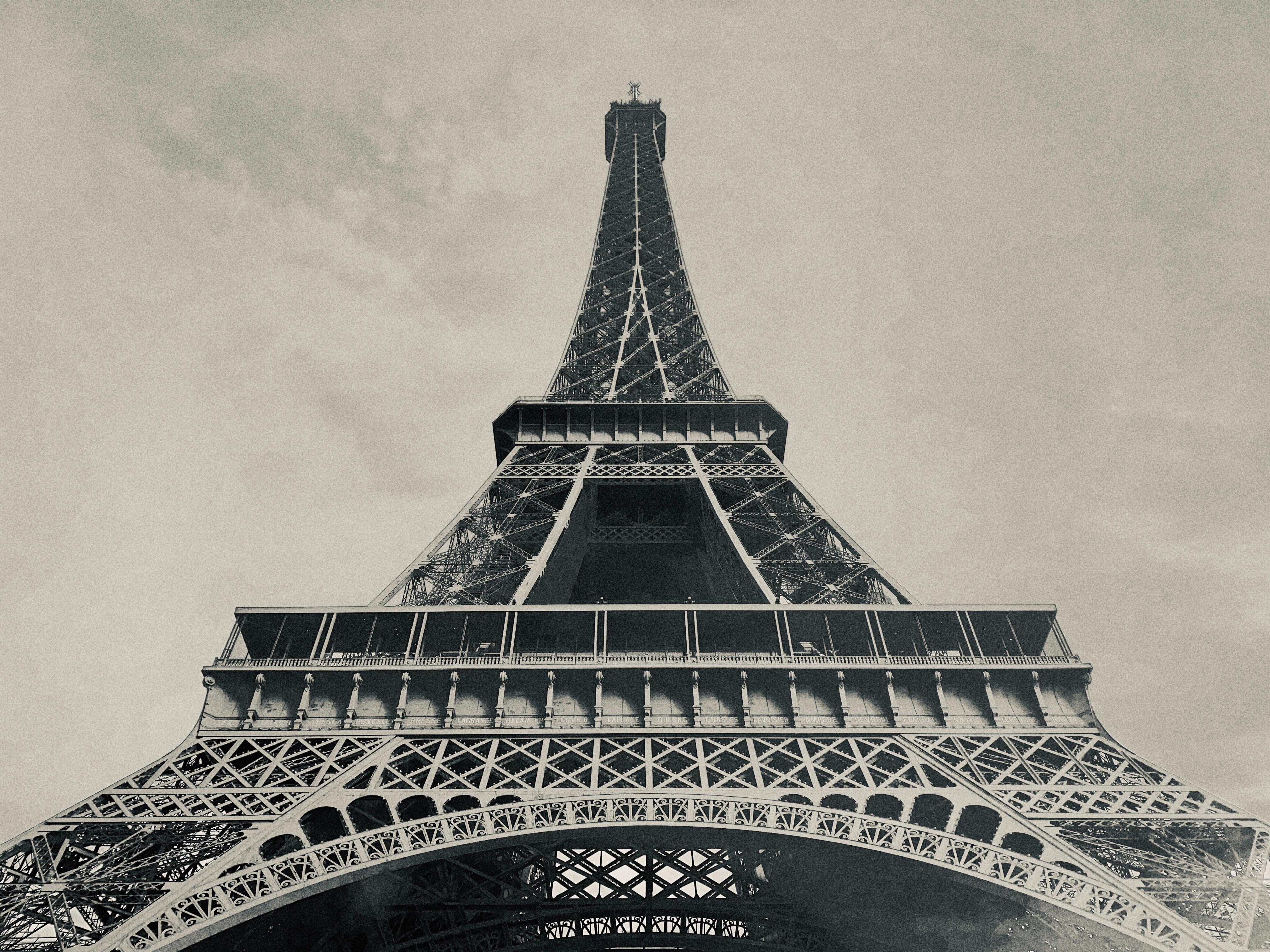 visiting-the-eiffel-tower-ticket-prices-hours-of-operation-and-more